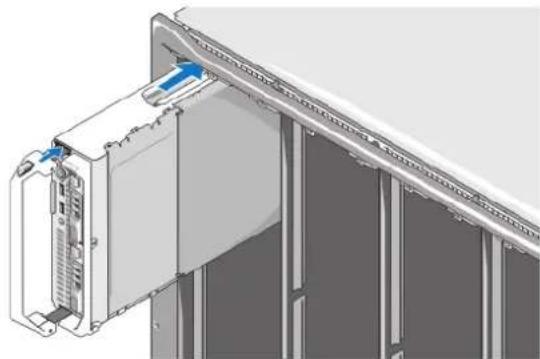 DELL PowerEdge M420 - Memasang Blade dengan Tinggi Penuh atau Tinggi Setengah - 1