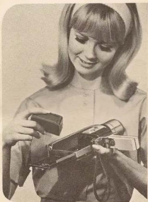 CANON Zoom 84C - open this flap of your instruction booklet - 2