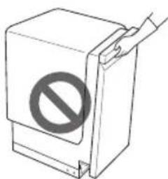 Diagram showing a prohibition symbol on a device with a hand holding the label