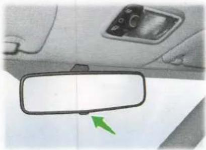 PEUGEOT 107 - Inklappen/uitklappen - 1