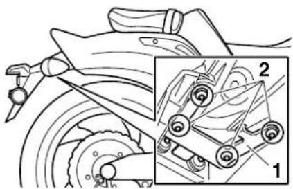 YAMAHA VMAX - Gloeilamp kentekenverlichting vervangen - 1