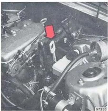 VOLVO 760 GLE (1984) - Automatische versnellingsbak - 1