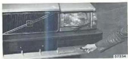 VOLVO 760 GLE (1984) - Als u gesleept moet worden - 1