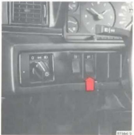 VOLVO 760 GLE TD (1998) - Mistachterlamp Mistlampen - 2