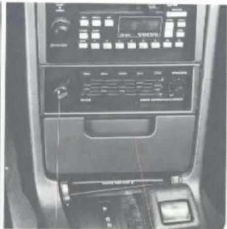 VOLVO 760 GLE TD (1998) - Parkeerrem (handrem) - 1