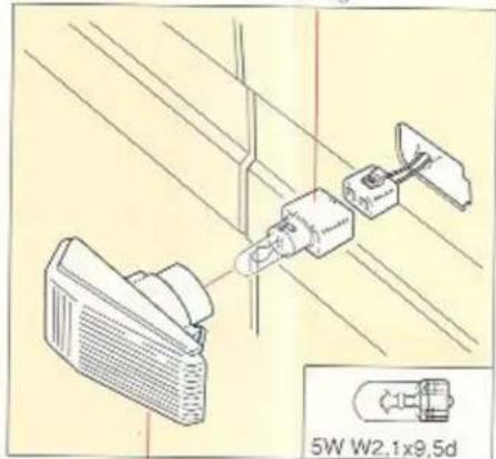 VOLVO 760 (1989) - Kentekenplaatverlichting - 1