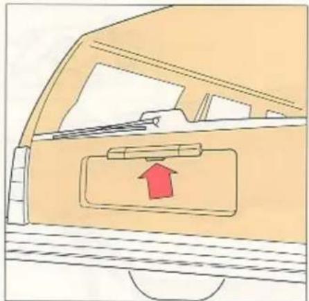 VOLVO 760 (1989) - Achterklep, 5-deurs - 1