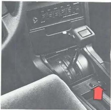 VOLVO 760 GLE Turbo (1984) - Elektrische achterruitverwarming Elektrisch verwarmde stoelen - 2
