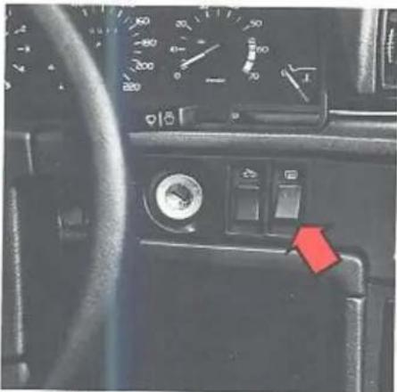 VOLVO 760 GLE Turbo (1984) - Elektrische achterruitverwarming Elektrisch verwarmde stoelen - 1