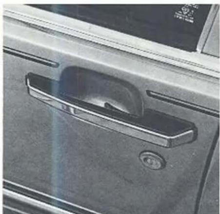 VOLVO 760 GLE Turbo (1984) - Portieren en sloten - 1