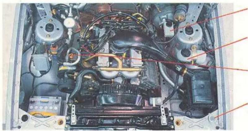 VOLVO 760 GLE Turbo (1984) - Dit moet u altijd bij tanken controleren: - 1