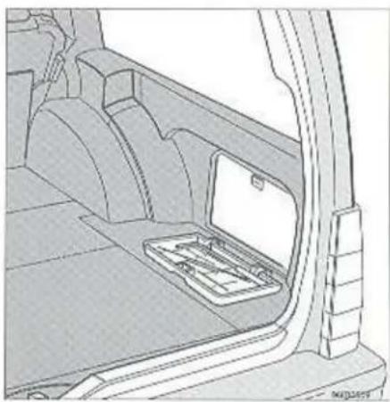 VOLVO 940 (1998) - Bagageruimte 5-deurs - 1