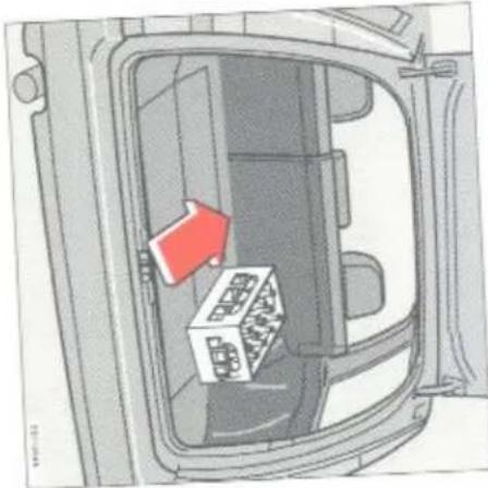 VOLVO S70 (1999) - Laden in de laadruimte - 1