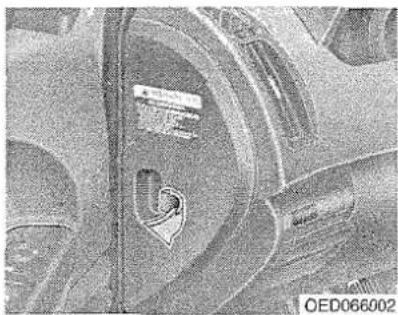 KIA Ceed - WAARSCHUWING - Zekering vervangen - 1