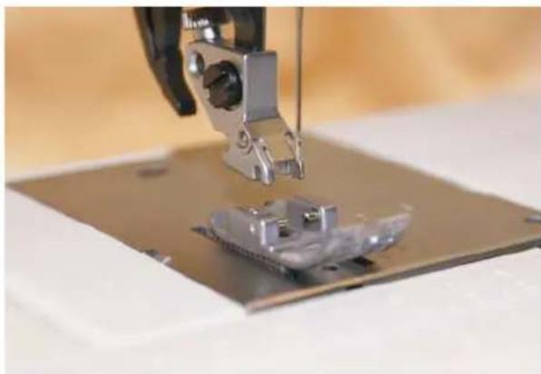 Gritzner Tipmatic 6122 DFT - Naaivoet verwijderen - 1