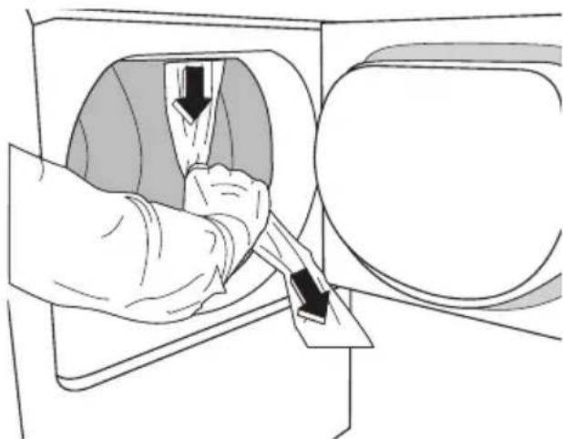 ELECTROLUX EDE1074PDW - VERWIJDERING VAN DE TRANSPORTBEVEILIGING - 1