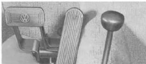 VOLKSWAGEN Kever Convertible (1973) - VW Automatic Stick Shift - 1