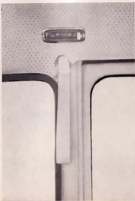 VOLKSWAGEN Kever VW 1300 (1968) - Lussen en kleerhaken - 1