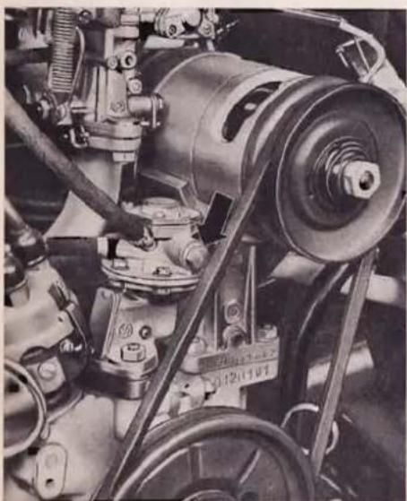 VOLKSWAGEN Kever VW 1300 (1968) - Bougies uit- en inbouwen - 1