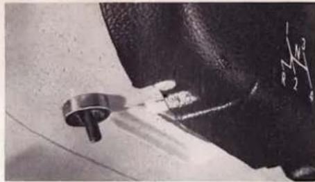 VOLKSWAGEN Kever VW 1300 (1968) - Waarschuwingslichtinstallatie - 1