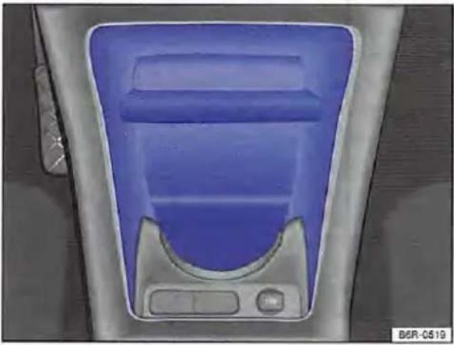VOLKSWAGEN Up! (2011) - Opbergvak in de middenconsole voorin - 1