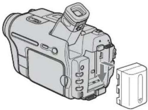 SONY CCD-TRV238 - Klap de beeldzoeker omhoog. - 2