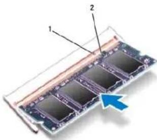 DELL Inspiron M5010 - De geheugenmodule(s) terugplaatsen - 1
