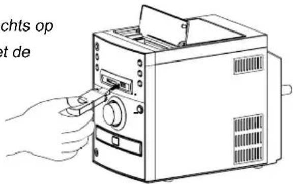 AKAI AMP300UCI - HET GEBRUIK VAN USB - 2