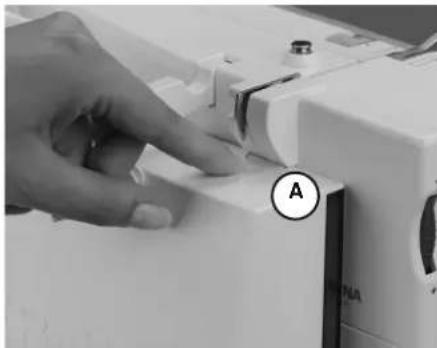 BERNINA Aurora 440QE - Accessoires opbergen - 1