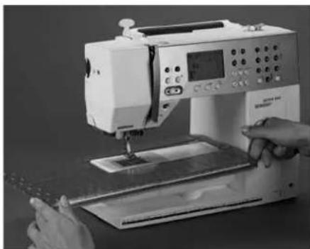 BERNINA Aurora 440QE - Aanschuiftafel - 1