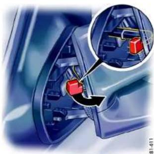 PORSCHE Boxter S (2009) - Automatically swivelling down mirror on the passenger's side - 2