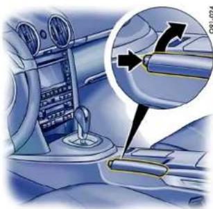 PORSCHE Boxter S (2009) - Switching on and off - 1