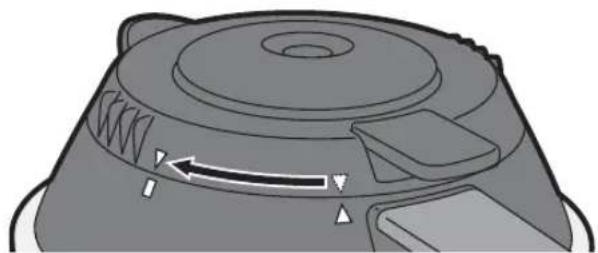 PANASONIC NC-DF1BXC - To attach the jug lid - 1
