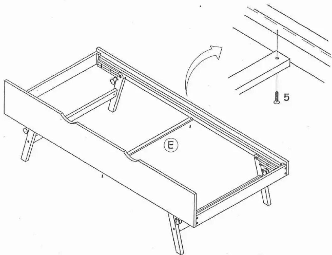 Technical diagram of a wooden table frame with labeled components and an inset showing a 5-pin support structure.
