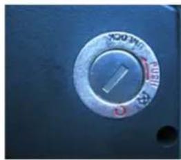 Wisper 905 Classic - Batteri på/av og batterilås - 2