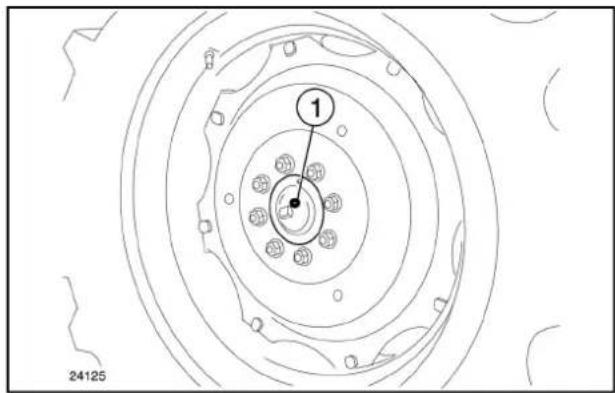 Case Farmall 105U - Bakhjulsnav - 1