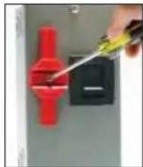 Panduit PCT-1081-B - Lock out large handle or lever circuit breakers. - 3