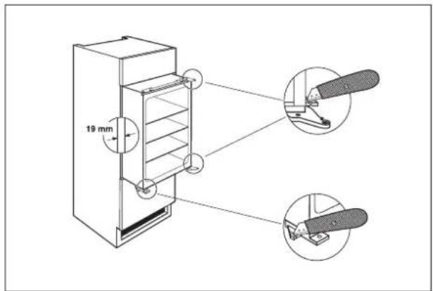 JUNO JKE4435 - Detaching the appliance door - 6