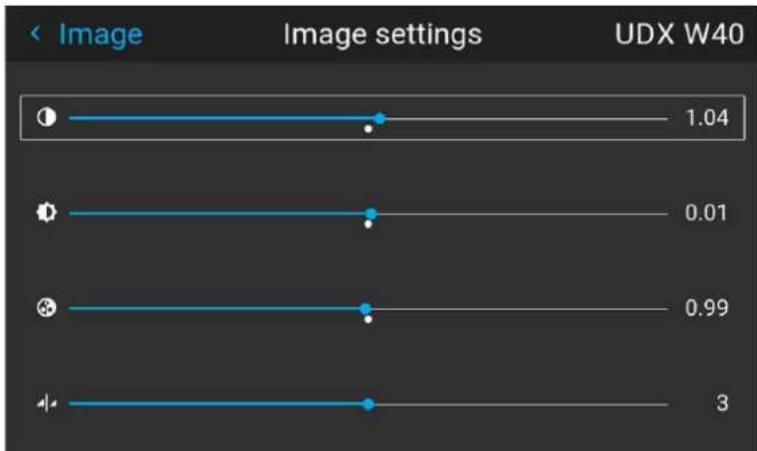 Barco M4K15 - How to set up Contrast - 2