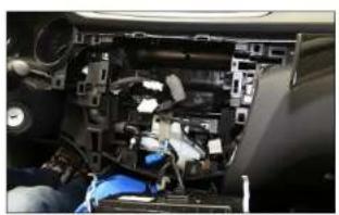 ACV 381210-17-1 - Double DIN Kit contents - 10