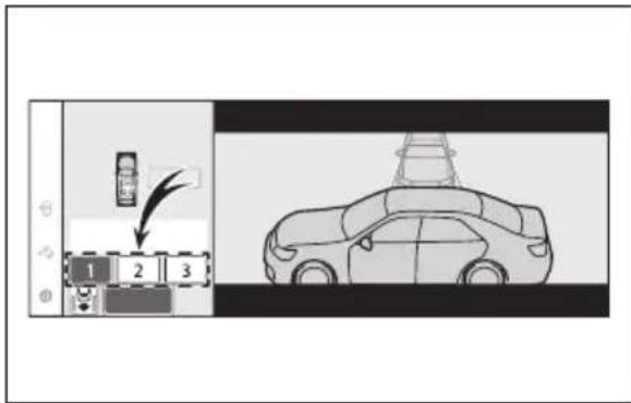 TOYOTA Yaris Cross Hybrid (2024) - Når du parkerer på en parkeringsplass som er registrert i minnefunksjonen - 4