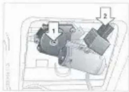 BMW 323i (1996) - Obsługa ręczna w razie usterki elektrycznej - 3