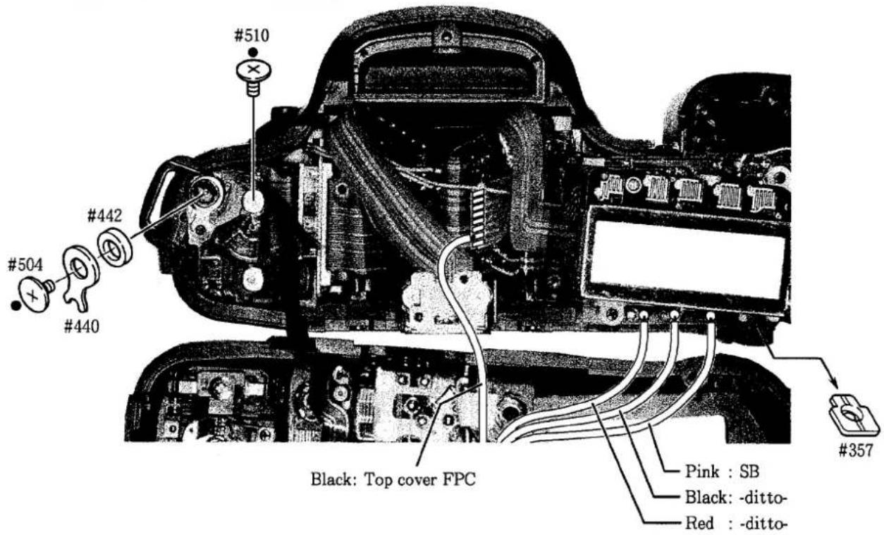NIKON F50DP - Separating the front body and the rear body - 5
