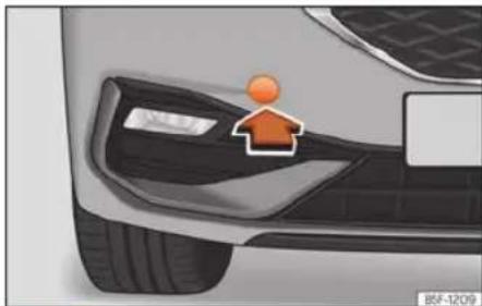 SEAT Leon ST (2022) - Mocowanie linki holowniczej z przodu - 1