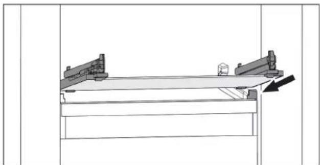 LIEBHERR GNE 52Z7 - Wyjmowanie / zakładanie płyty szklanej - 2