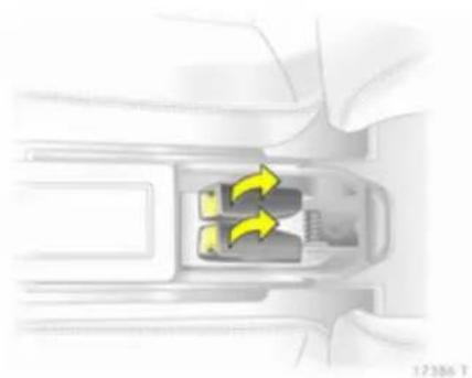 OPEL Zafira Family (2013) - Pasy bezpieczeństwa foteli w drugim rzędzie - 1