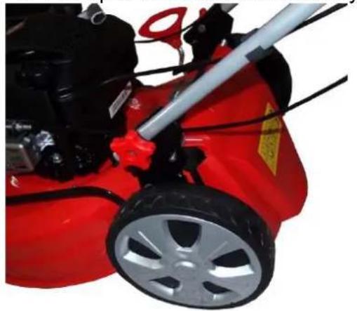 Hortmasz HKS 450 NB - Przygotowanie kosiarki do "wyrzutu bocznego" - 3