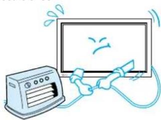 DAEWOO DP-42WP - Do not place heavy objects or heat sources on the power cord. - 1