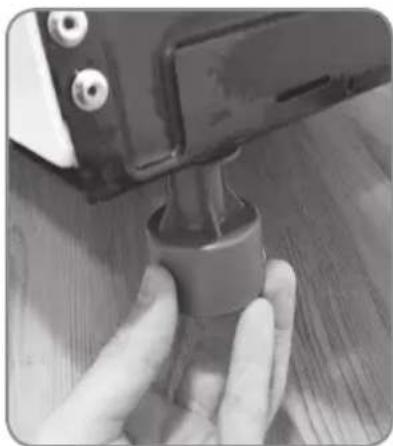 Brastemp BF150AB - Instalando os pés niveladores - 1