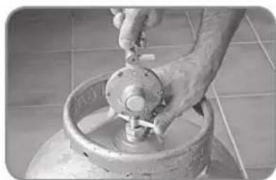 Brastemp BF150AB - INSTALANDO SEU FOGÃO - 4